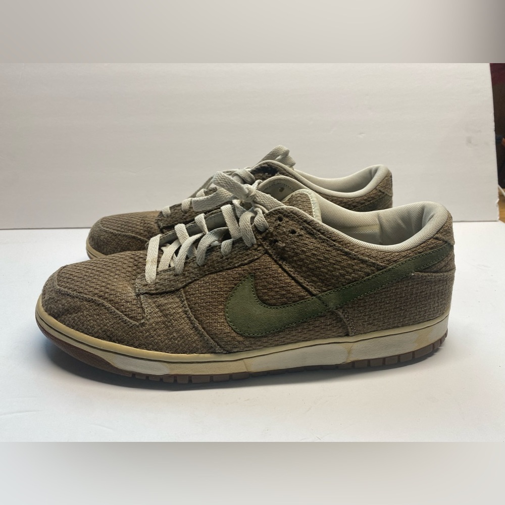 Nike Dunks Vintage 00s Size 14 Mens RARE. Missing inside tags due to age.